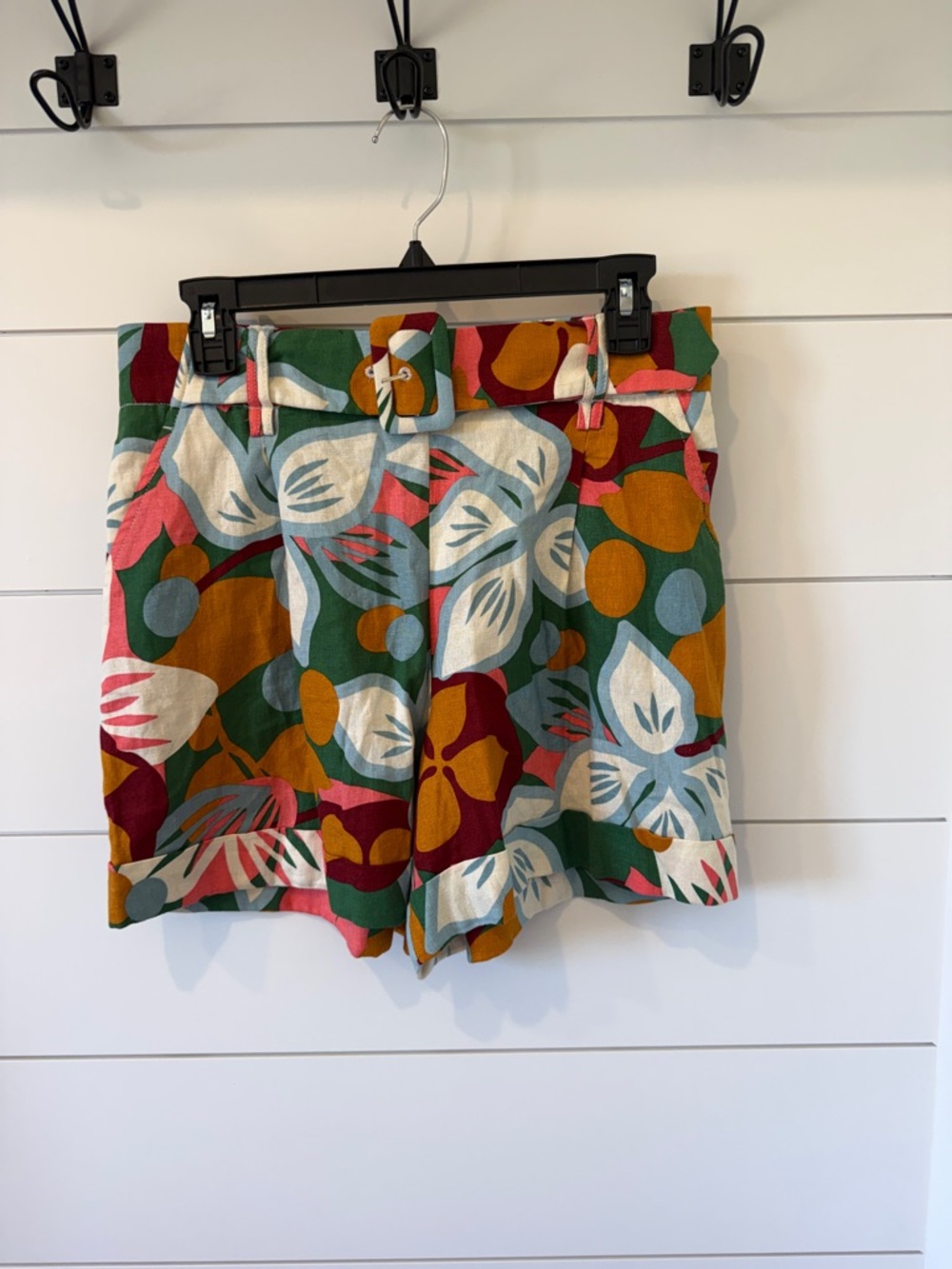 Maison d’ Amelie  Tropical Print Belted Shorts - Multi SZ 8